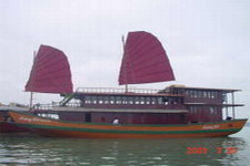 Huong Hai Junk, Halong Bay